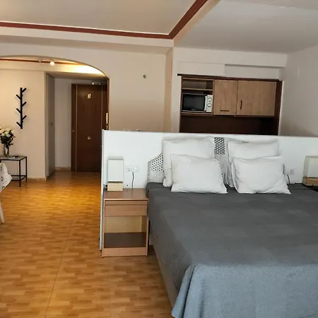 Apartmanhotel Unique 2-1 3*